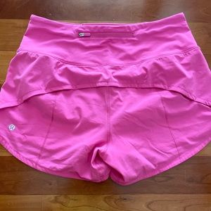 Lululemon Speed Up High Rise Short “4 in Sonic Pink color.